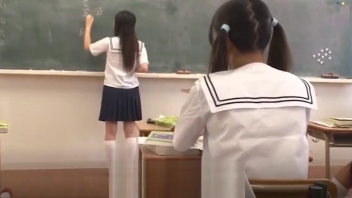 Asian teens students fucked in the classroom Part.6 - [Earn Free Bitcoin on CRYPTO-PORN.FR] - 1