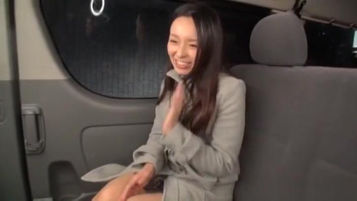 Fucking Alluring Asian milf gets persuaded to have some steamy car sex Pelada