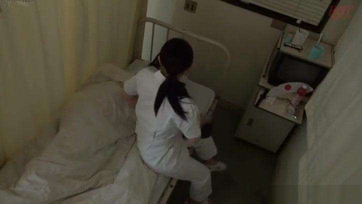 Cute nurse giving a amazing blowjob on hospital bed - 2