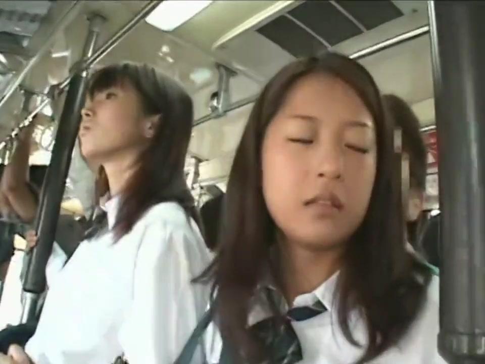 Two japanese student abused bus - 2