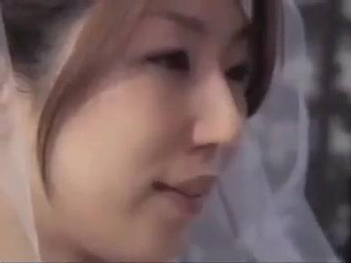 Freckles Japanese aged husband and young wife (Full:...