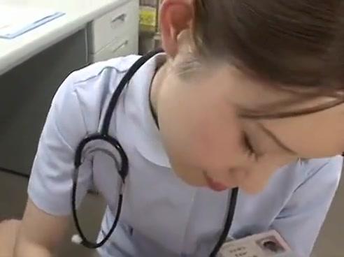 Pussylick japanese nurse'_s cum treatment Rebolando