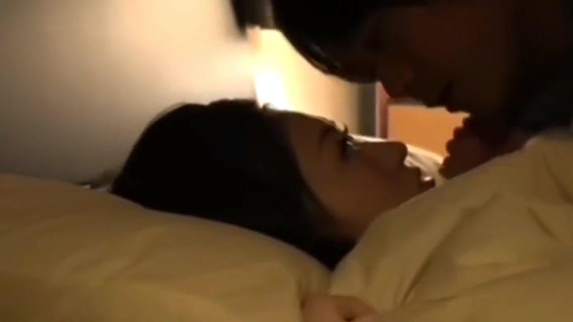 japanese brother and sister share bed - 2
