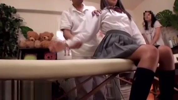 Japanese 18yo schoolgirl massage unexpected end - 1