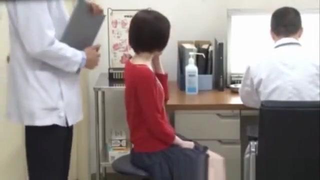 Petite hot asian undresses in doctors office - 2