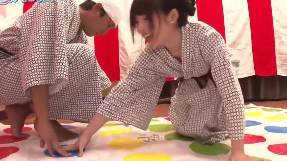 Japanese girl plays twister, if she wins they will give her money! But if she loses, they'_ll fuck her !! Part 2. Full 51min video: http://bit.ly/2EYeCeE - 1