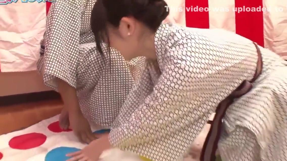 Japanese girl plays twister, if she wins they will give her money! But if she loses, they'_ll fuck her !! Part 2. Full 51min video: http://bit.ly/2EYeCeE - 2