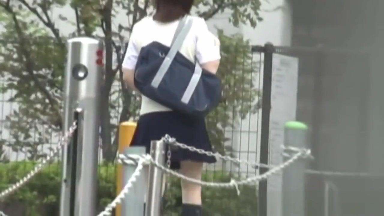 Masturbation Japanese teenagers peeing Creamy