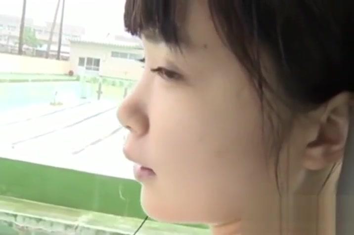 Attractive Japanese Schoolgirl Teases Her Adorable Toes - 2