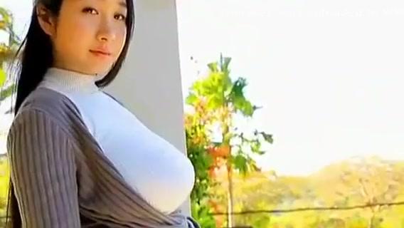 Japanese teen Rui Kiriyama big boobs - 2