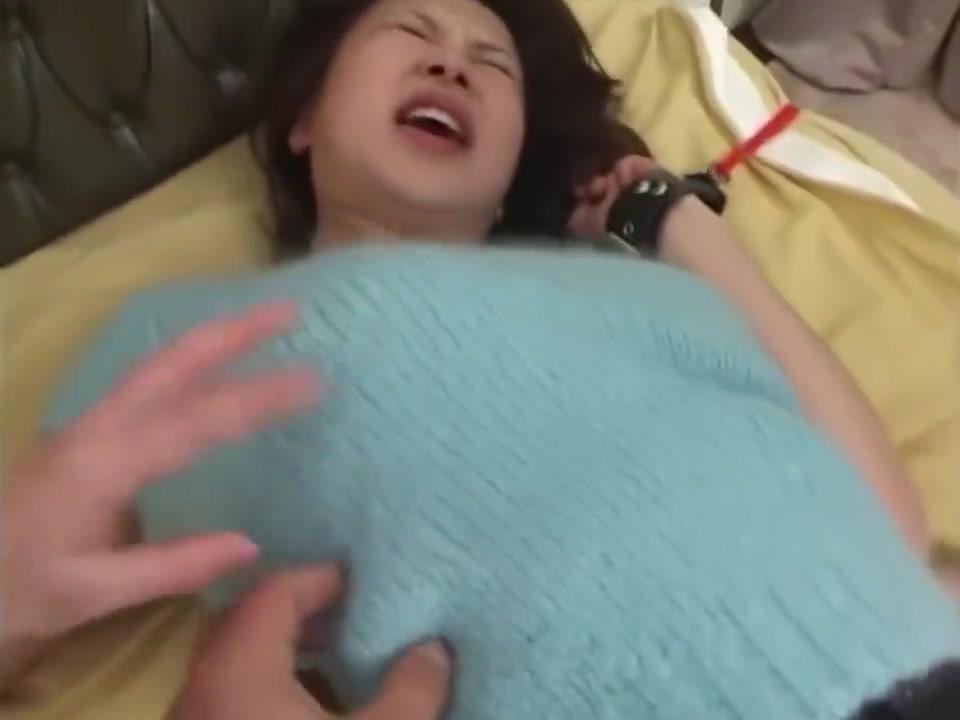 Cuminmouth  Japanese Girl Tickling Clothed - 1