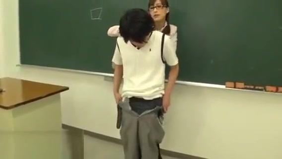 Japanese teacher cummed in mouth by shy student - 2