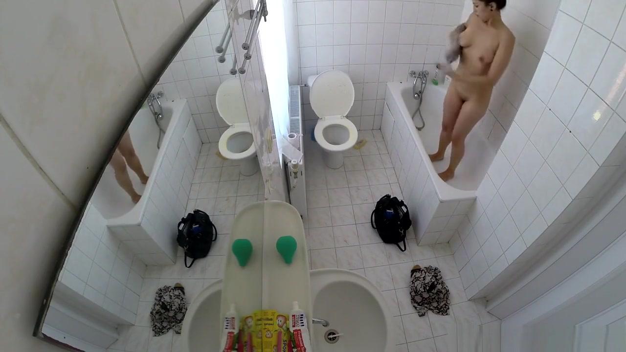 Voyeur hidden cam girl shower Porn toilet - 1