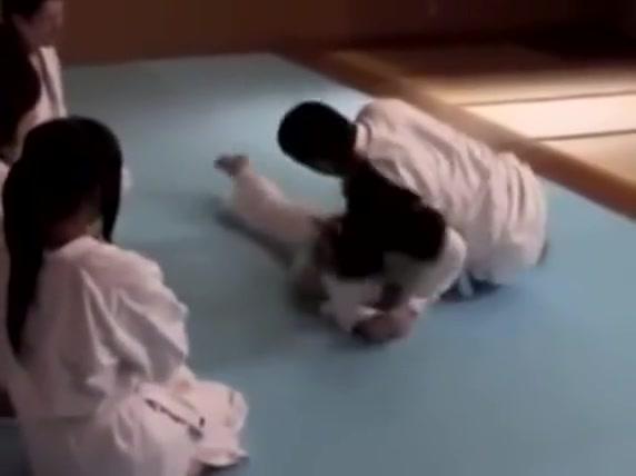 Wet Cunt  Japanese Karate Sex Doctor - 1