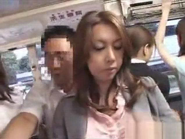 Teenage Porn Open Japanese cock in the bus Eat