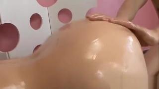 BazooCam Toying Japanese babe's wild twat Big Tit Moms