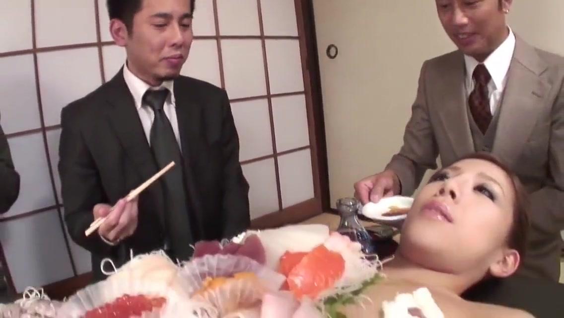 Free Petite Porn CAM2REAL.IR - business men eat sushi out of a naked girls body Baile