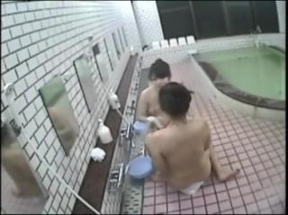 Roughsex Lesbian Bathing Pregnant