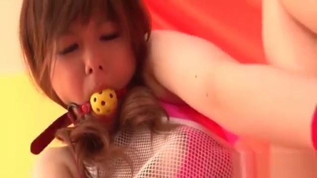 Culazo Bondaged Asian cutie Miku Airi gets her pussy stimulated with Stepmom