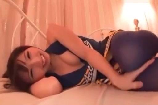 Fucking Pussy japanese cheerleader gets double teamed xHamster