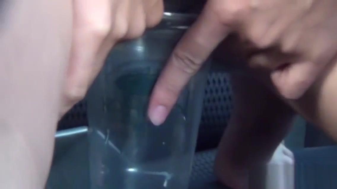 Site-Rip Asian fills glass of pee Sextoy