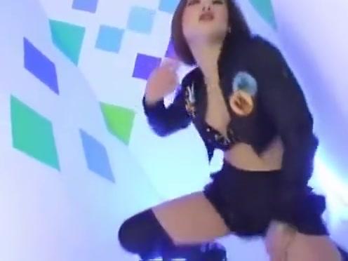 Nana Kitami sexy dancing and striptease - 2