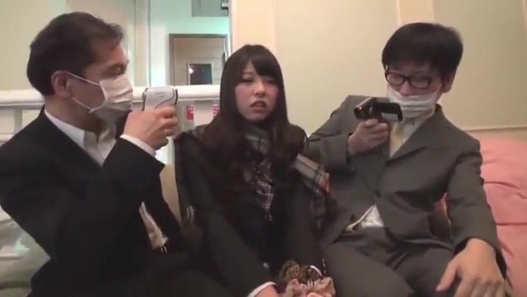 Exhibitionist Cute Petite Japanese Teen Fucked By Group Eccie