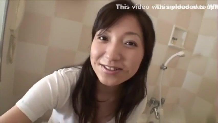 Winsome Japanese Aina Shirahane giving a hot handjob - 1