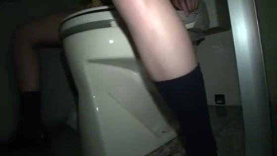 Pierced Unconscious schoolgirl fucked in toilet Roleplay