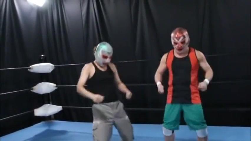 Bubble Butt  Japanese mixed tag team wrestling 2 Cruising - 2