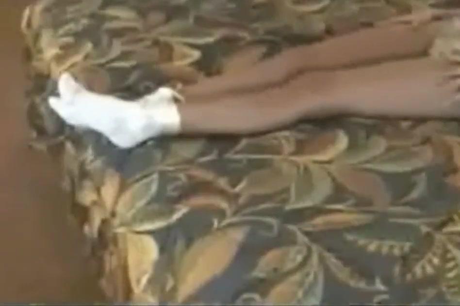 Gemidos Asian whore tied up and wrapped gets tickled on her slutty feet.WMV Mexican
