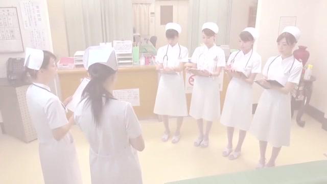 Akari Minamino, Nachi Sakaki, Yumemi Nakagawa, Yuki Aoi in Atypical Two Hole Tekoki Clinic part 1.1 - 1