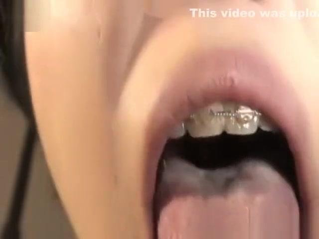 Sloppy saliva girl - 1