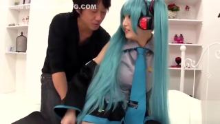 Desi Juicy busty Japanese Kiritani Yuria giving a hot handjob Anal Sex