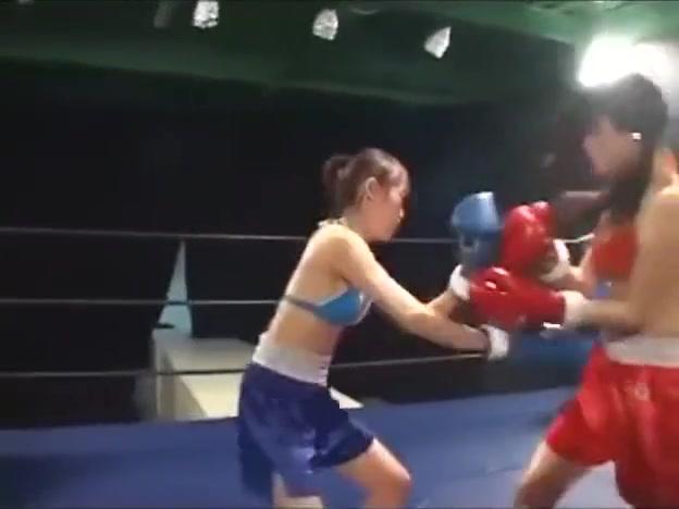 girls boxing - 1