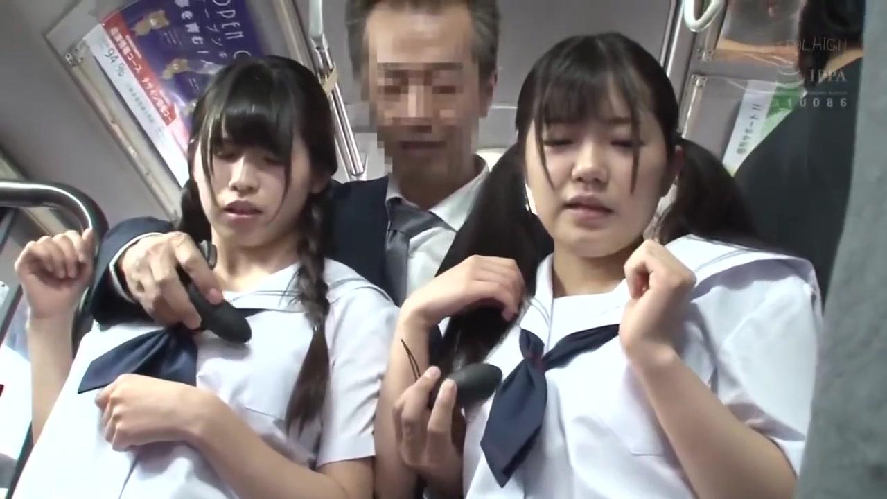 JAV - schoolgirls pairing up on trains... still not safe! ♥ - 1