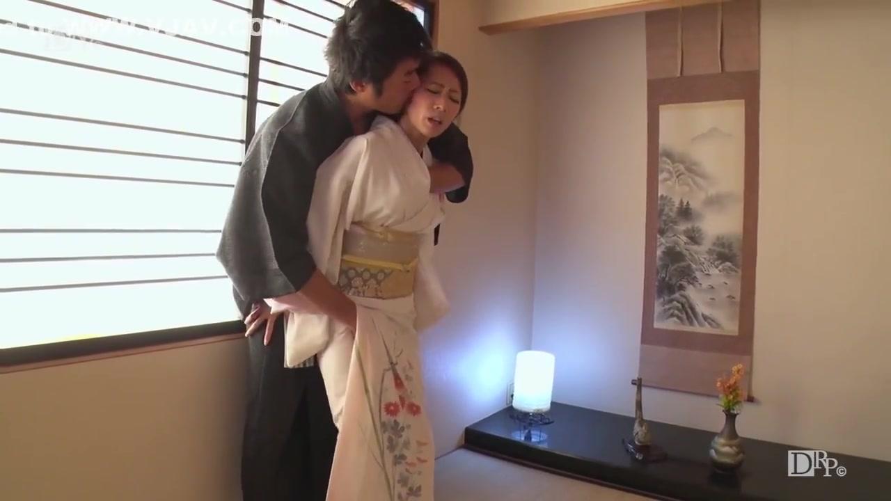 Namjo Reina Jav Married Wife Nadeshiko Training Doskebe Training A Milf In The 50 Th - 2
