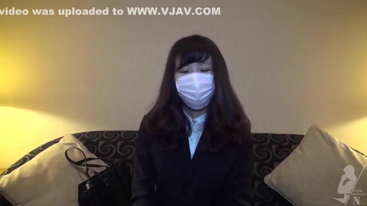 Aroused Japanese brunette took off her face mask before she got her wet pussy fingered - 2