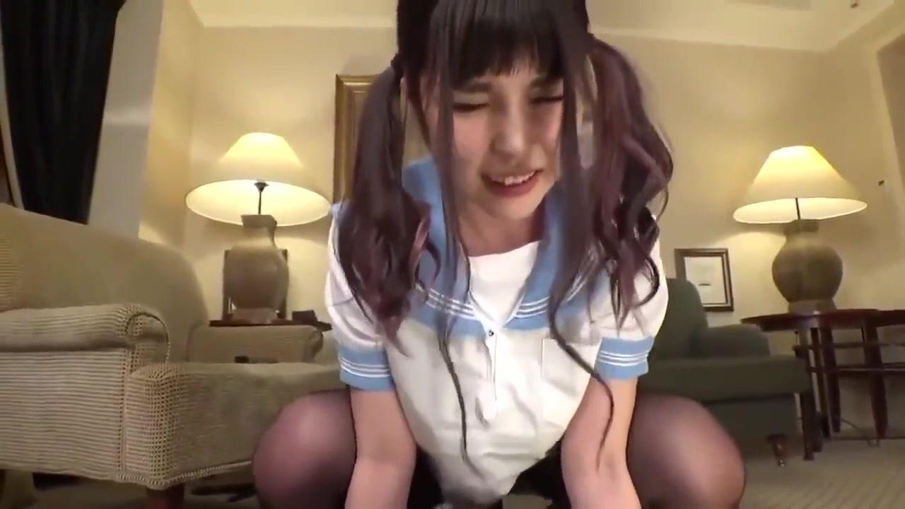 Japanese Girl sucks and fucks - 1