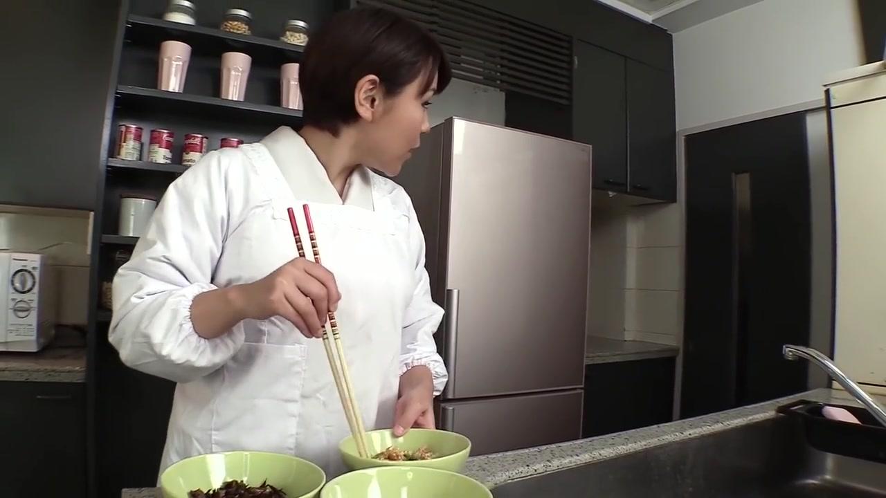 Hostess Bars Manager In Kimono Gets Creampie Sa - 2
