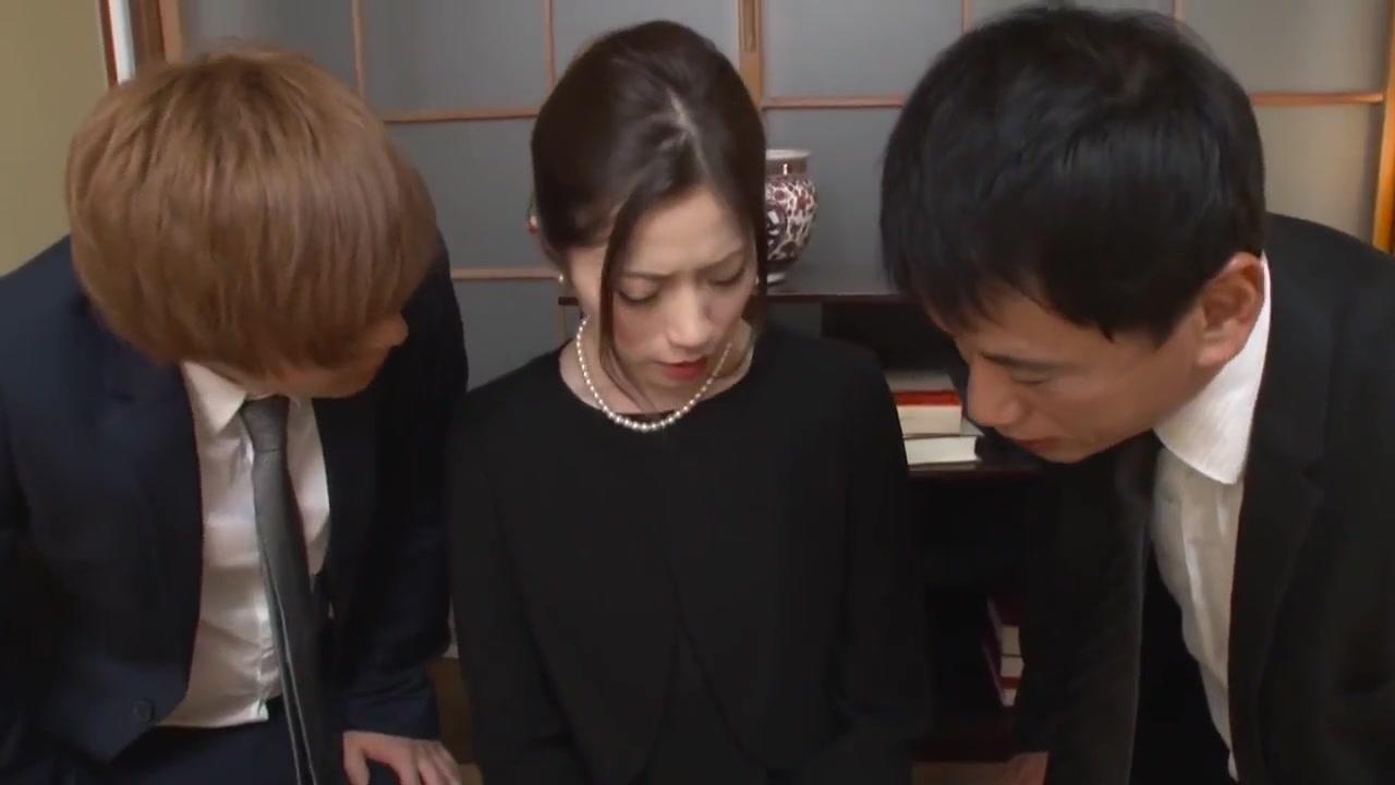 Hot Japanese Threesome, Uncensored Porn - 2