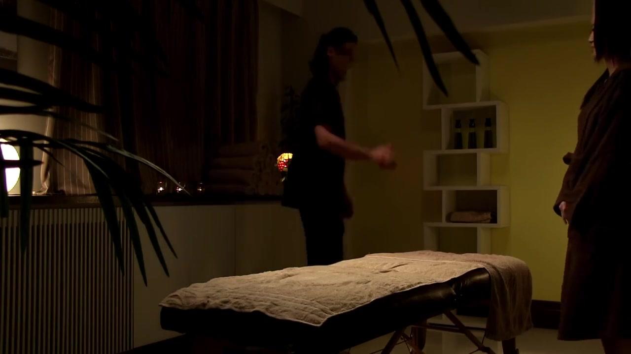 Minami Aoyama Luxury Aroma Oil Sexy Massage Part 2 - 2