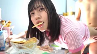 Free Uncensored- Japanese Girl Was Hungry While Pounding Her Ass ( 今日あったかかったしね) Cute
