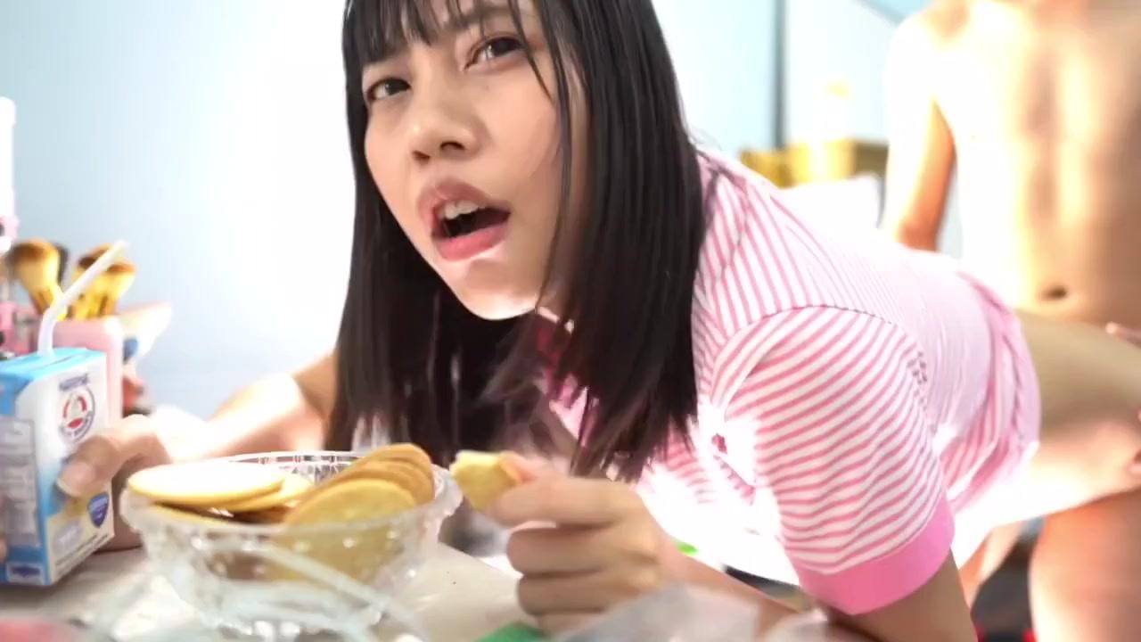 Glamour Porn Uncensored- Japanese Girl Was Hungry While Pounding Her Ass ( 今日あったかかったしね) Handsome