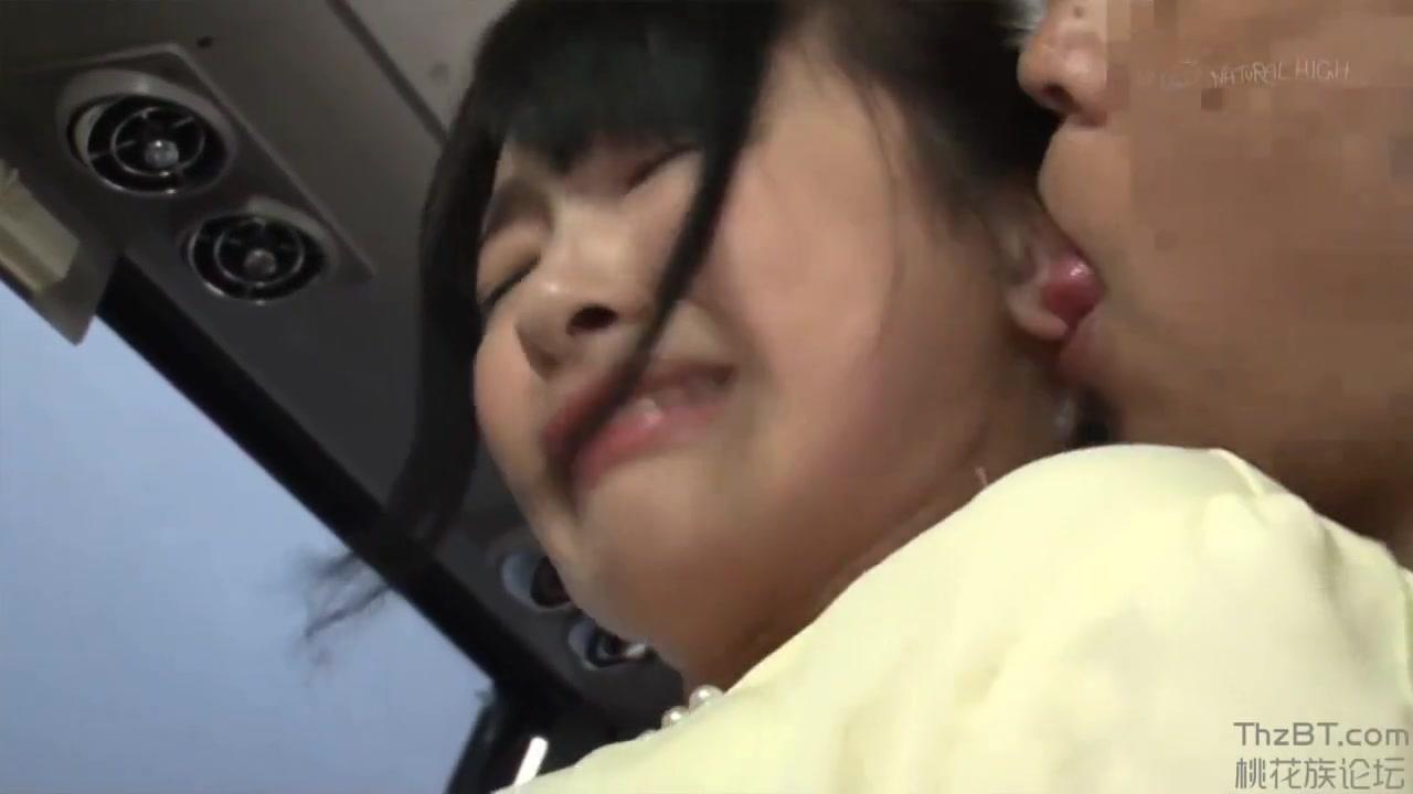 Asian Girl Fucked In The Bus - 1