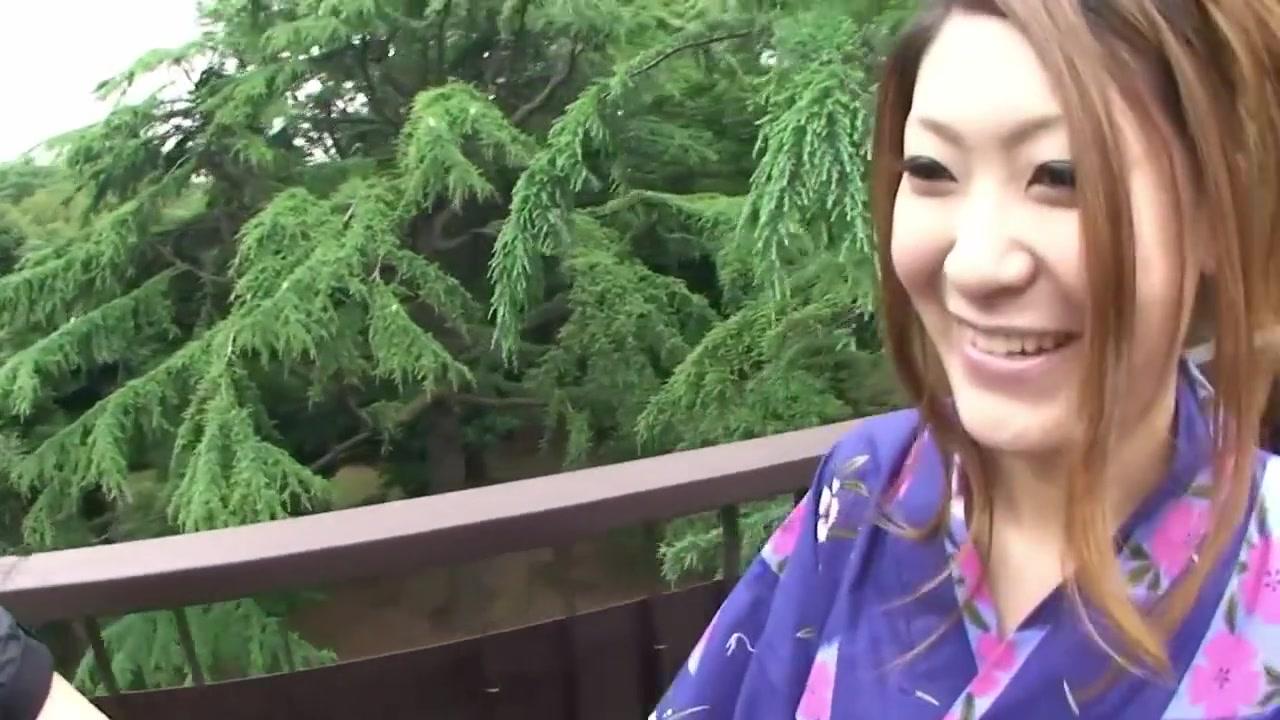 Pretty Japanese Girl In Kimono Sucks Cock In The Toilets - 1