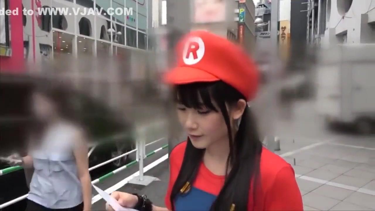 Mario Cosplay Gets Nailed - Japanese - 2