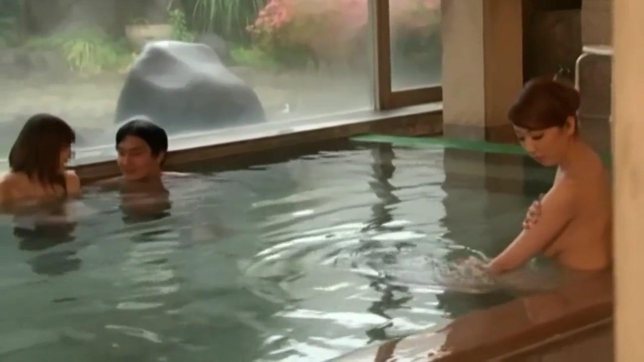 Wakana Steals Anothers Lover In Japanese Public Bath - 1
