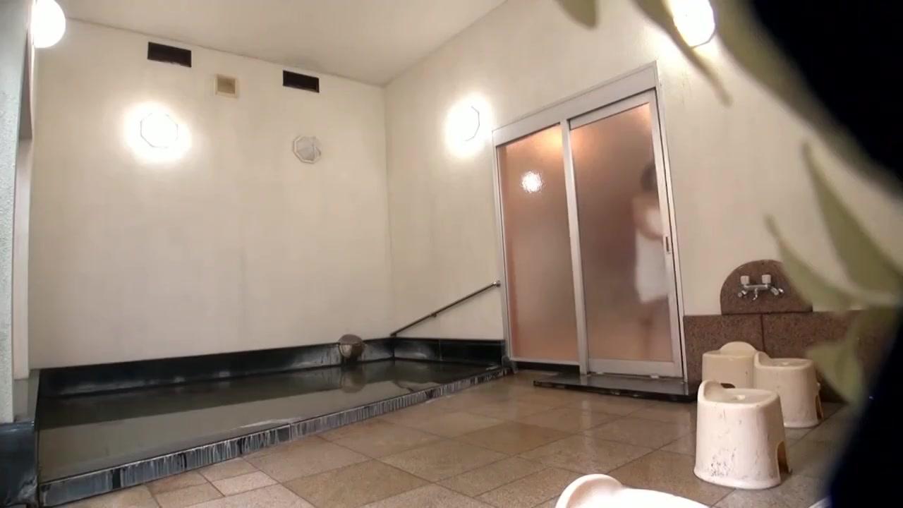 Young Japanese Wife Fucked By Strangers In Onsen Spa - 2