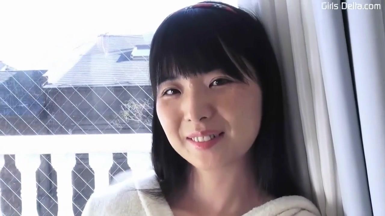 Cute Asian Babe Yoshino Pussy Rubbing - 1